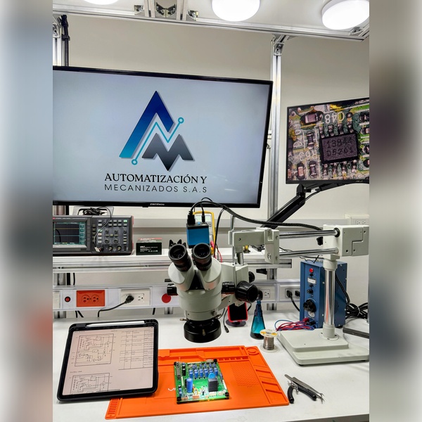 Laboratorio electrónico tarjetas Medellín